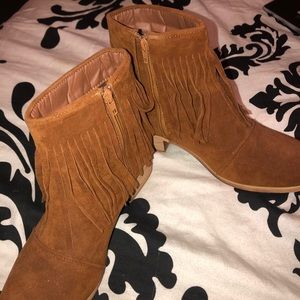 Brown fringed booties 🤎